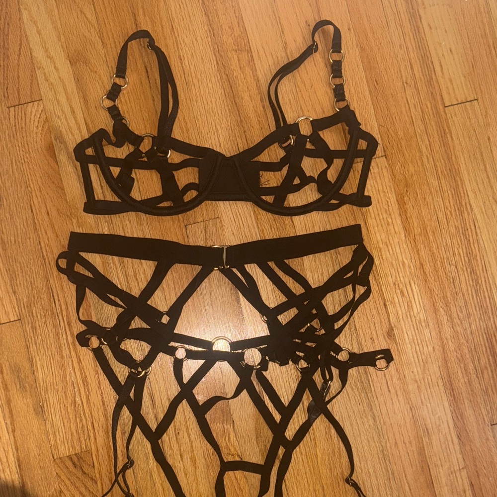 Victoria's Secret Black Strappy Bra Set